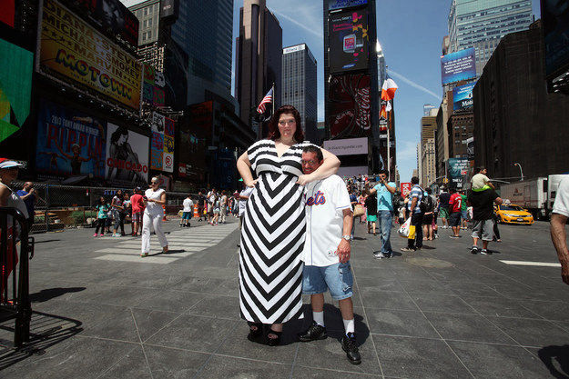 有人竟愿意花錢(qián)請(qǐng)人來(lái)痛扁自己--置頂表情